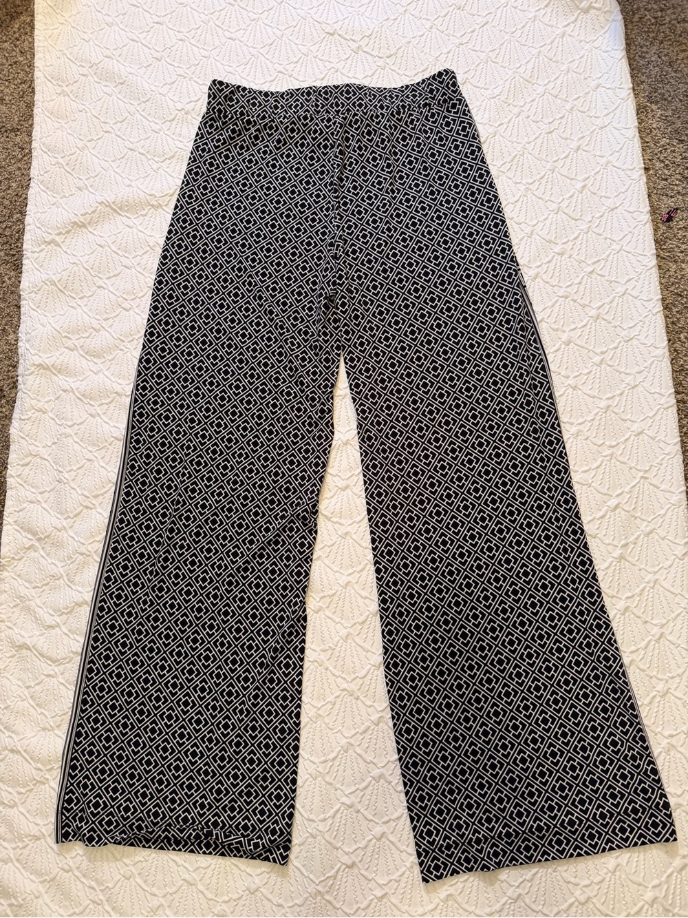 White House Black Market Black & White Geometric Wide-Leg Pants